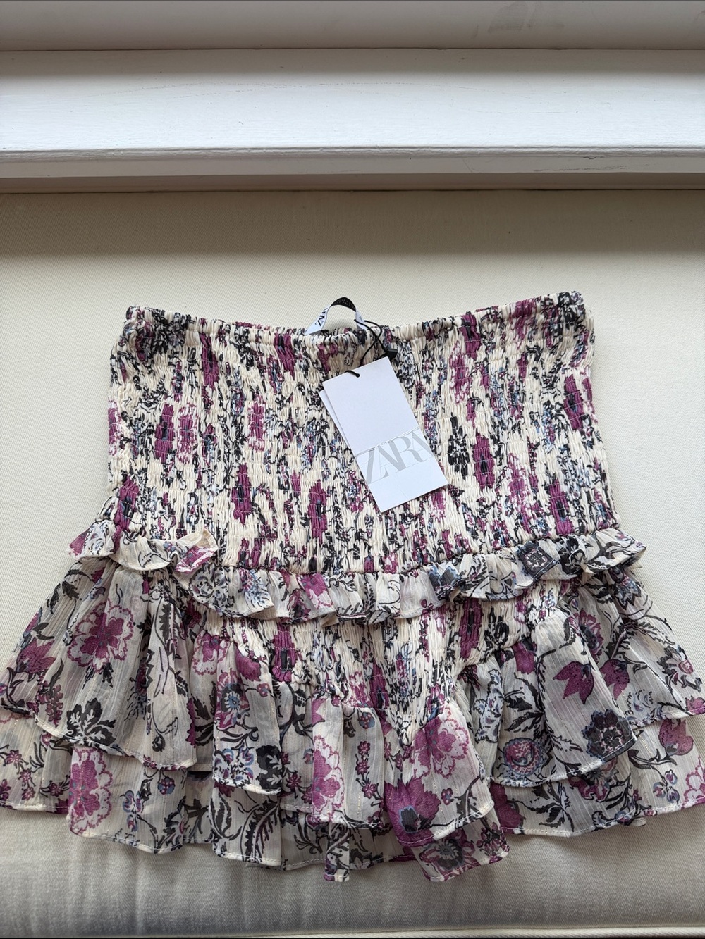 Zara Cream Floral Smocked Ruffle Mini Skirt with Mauve Accents LARGE